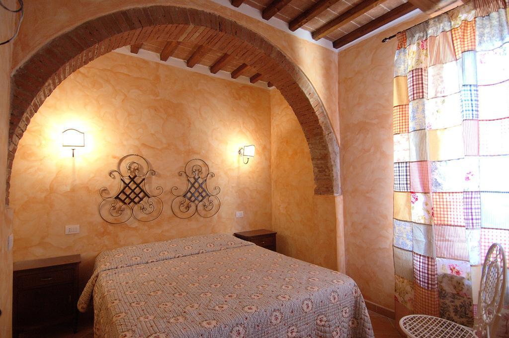 Вилла Azienda Agricola Ed Agrituristica Cafaggio Сан-Миниато Номер фото